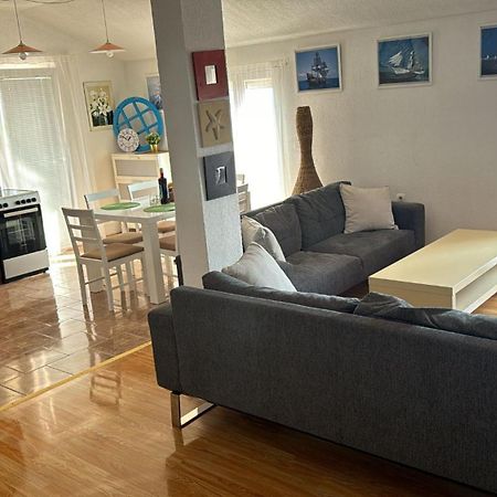 Apartment Beverly Kozino - By The Sea With Free Parking Extérieur photo